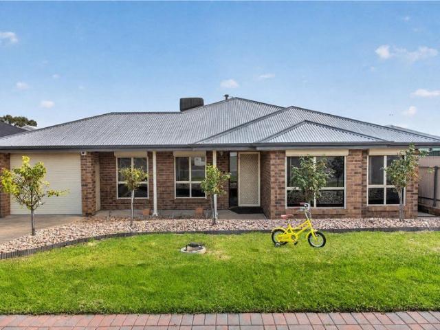 Modern Family Living in a Great Location