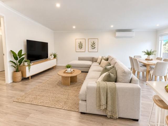 Modern Family Living in a Peaceful Beveridge Setting