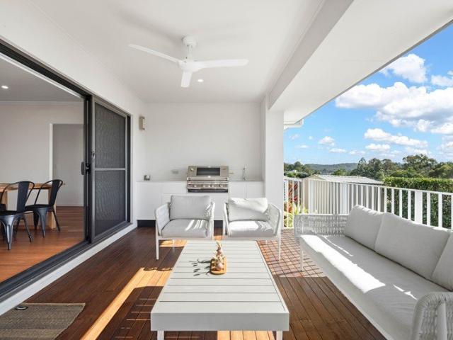 Modern Family Living in a Peaceful Elanora Setting