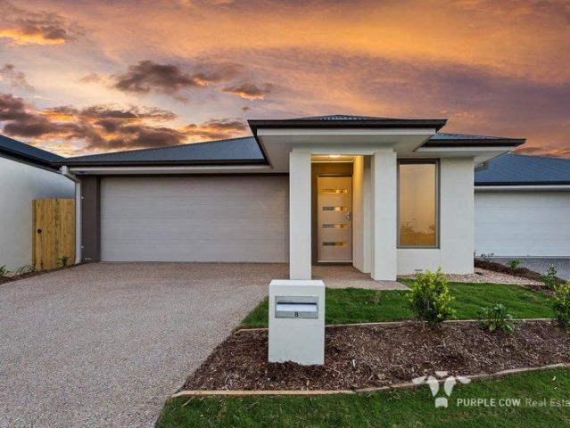 Modern Family Living in a Peaceful Spring Mountain Location