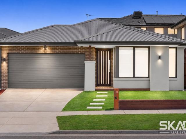 Modern Family Living in a Prime Mernda Location!