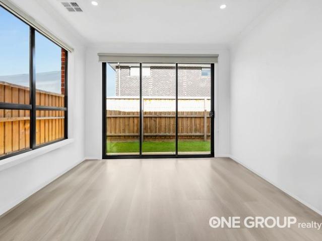 Modern Family Living in a Prime Mickleham Location!