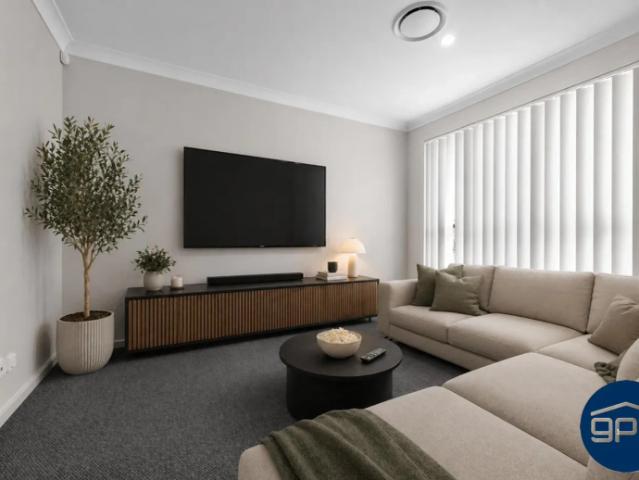 Modern Family Living in a Prime Oran Park Location