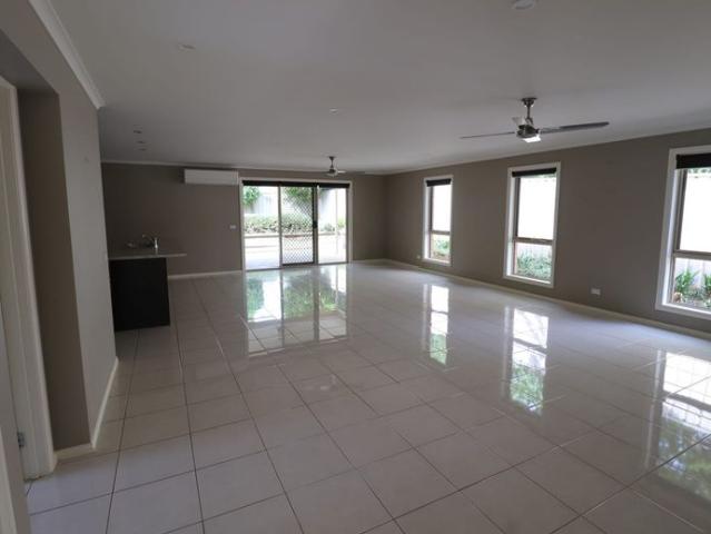 Modern Family Living in a Prime Bright Location