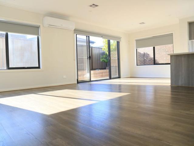 Modern Family Living in a Prime Craigieburn Location