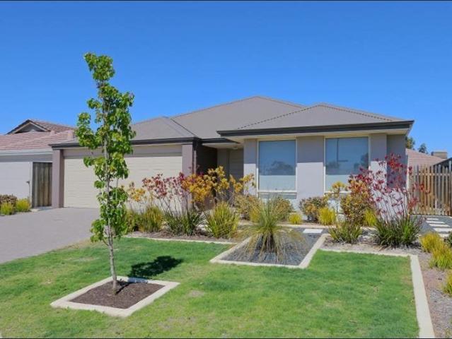 Modern Family Living in a Prime Ellenbrook Location