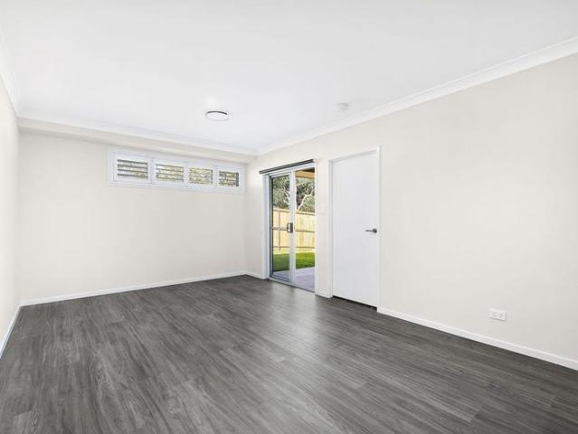 Modern Family Living in a Prime Greta Location