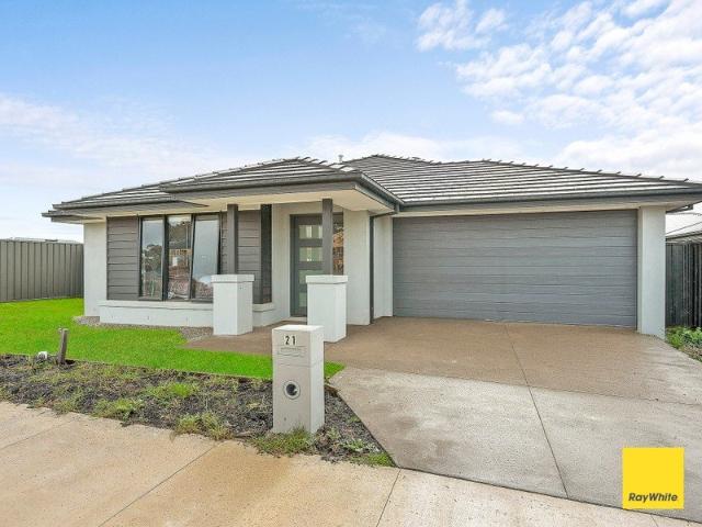 Modern Family Living in a Prime Huntly Location