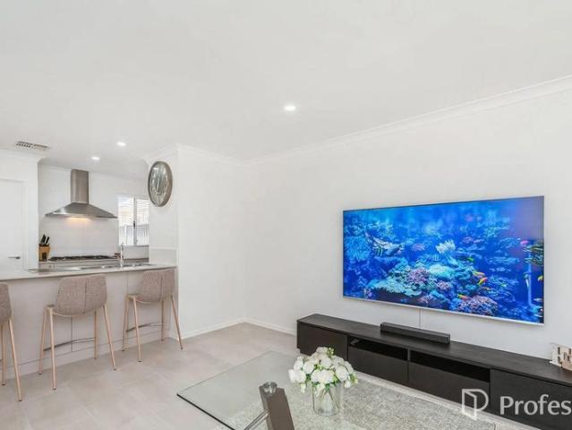 Modern Family Living in a Prime Harrisdale Location