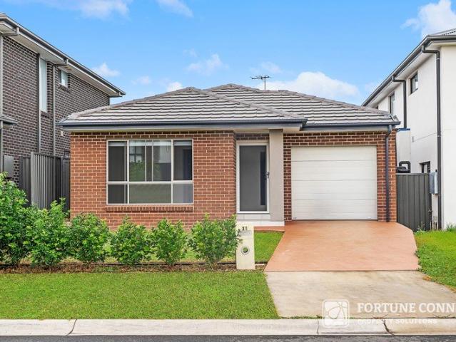 3 Full bathrooms | Excellent Location | Walk to schools, shops and train station