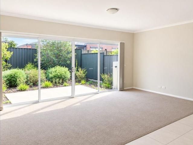 Modern Family Living in a Prime Location!