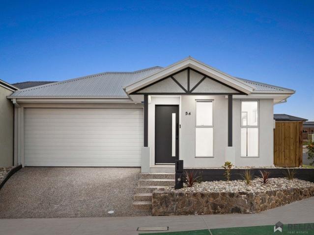 Modern Family Living in a Prime Sunbury Location