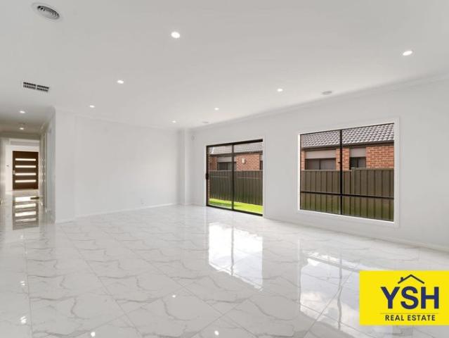 Modern Family Living in a Prime Tarneit Location