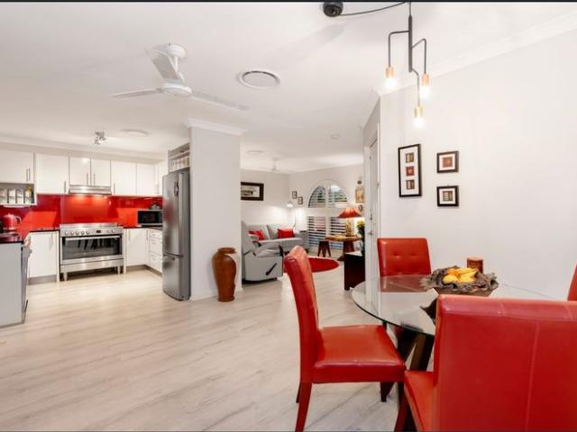 Modern Family Living in a Prime Upper Coomera Location