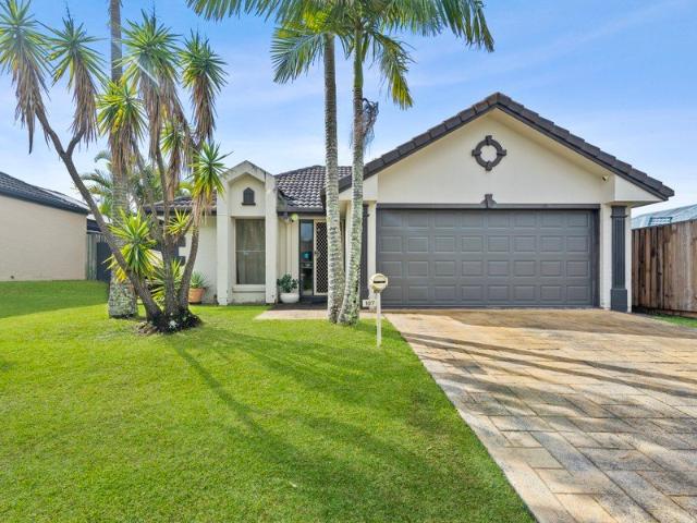Modern Family Living in the heart of Merrimac