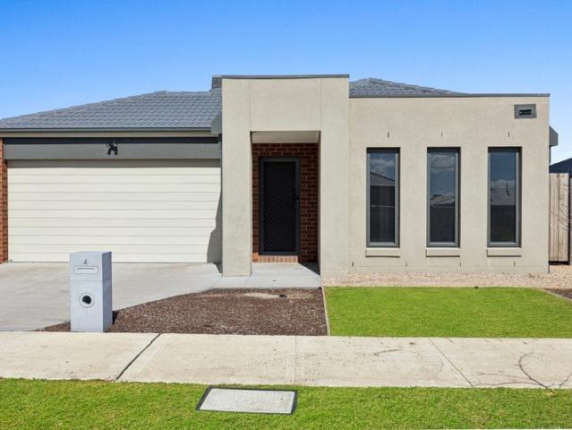 Modern Family Living in a Prime Wallan Location