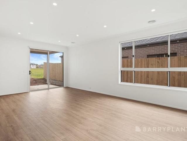 Modern Family Living in a Prime Warragul Location