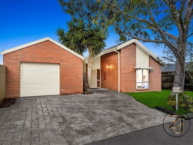 Modern Family Living in a Prime Werribee Location
