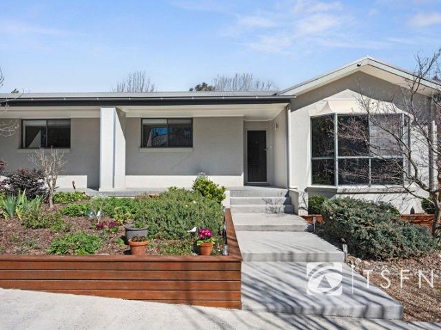 Modern Family Living in a Private, Secluded Setting
