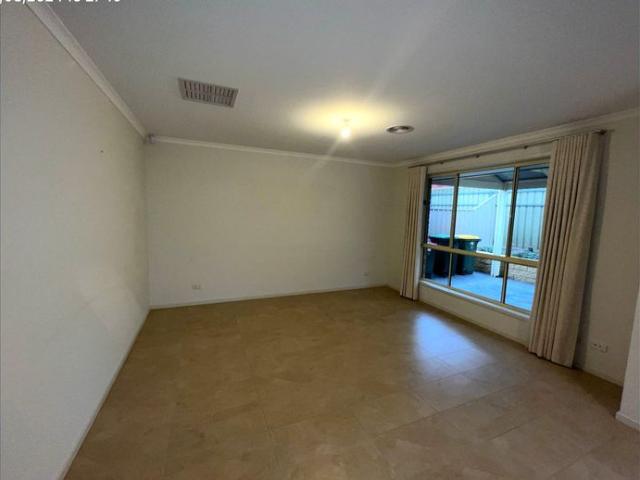Modern Family Living in a Quiet, Convenient Location