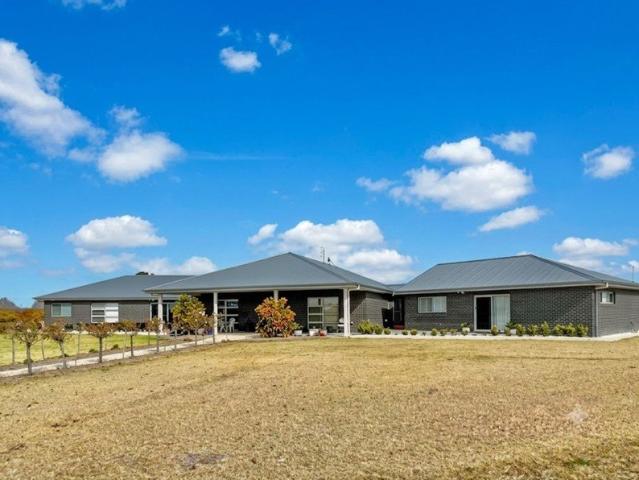 Modern Family Living in a Quiet, Family Friendly Location