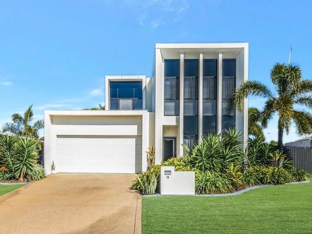 Modern Family Living in a Superb Central Location