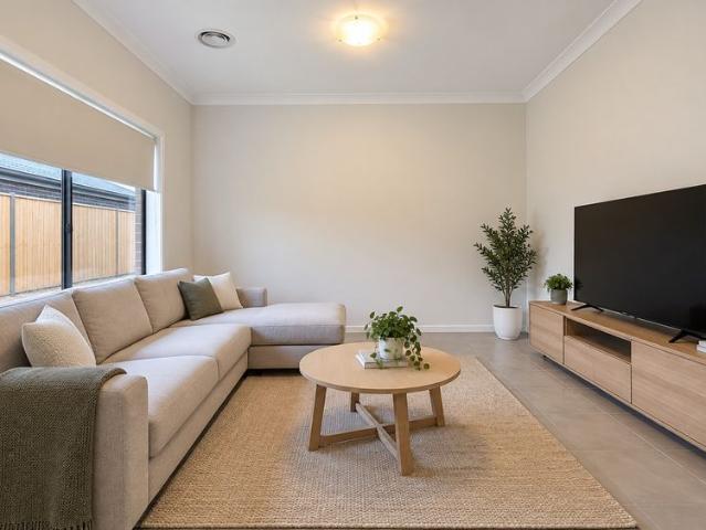 Modern Family Living in a Sought After Rockbank Location