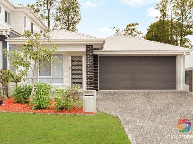 Modern Family Living in Arbor Estate Space, Style & Convenience