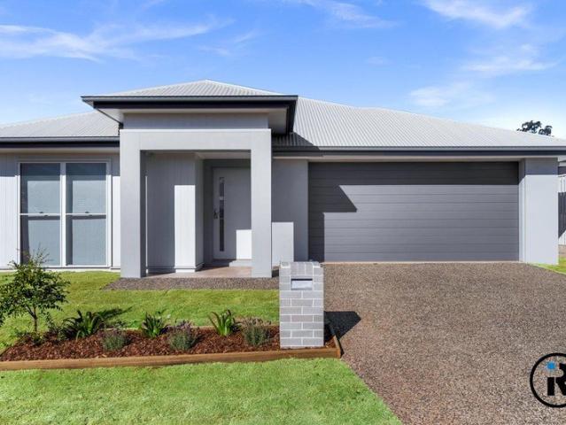 Modern Family Living In Beautiful Highfields