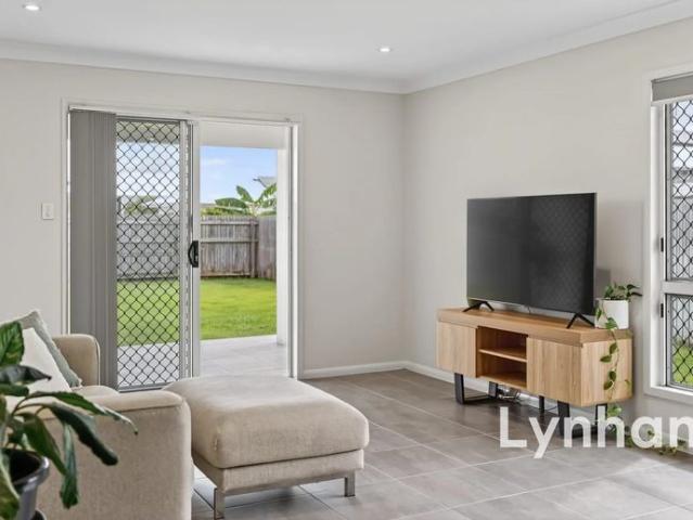 Modern Family Living in Greater Ascot Estate