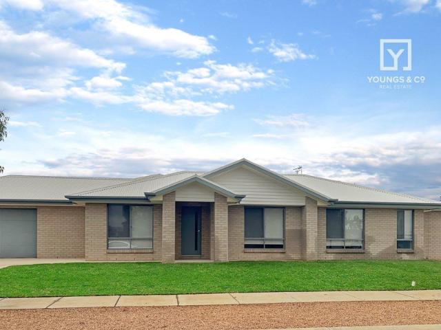 Modern Family Living in Kialla