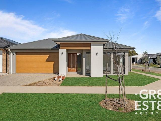 Modern Family Living With 3 Bathrooms!