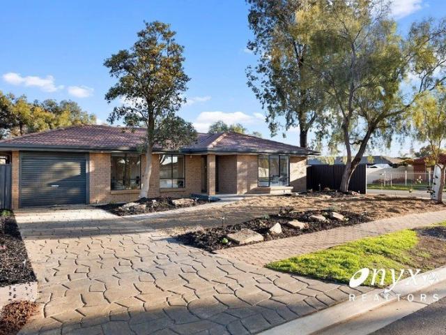 Modern Family Living in Paralowie