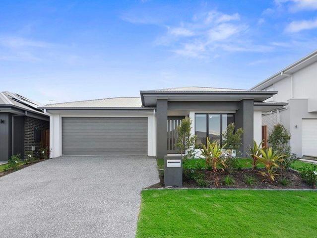 Modern Family Living in Prestigious Everleigh Estate 1 Year Young Home!