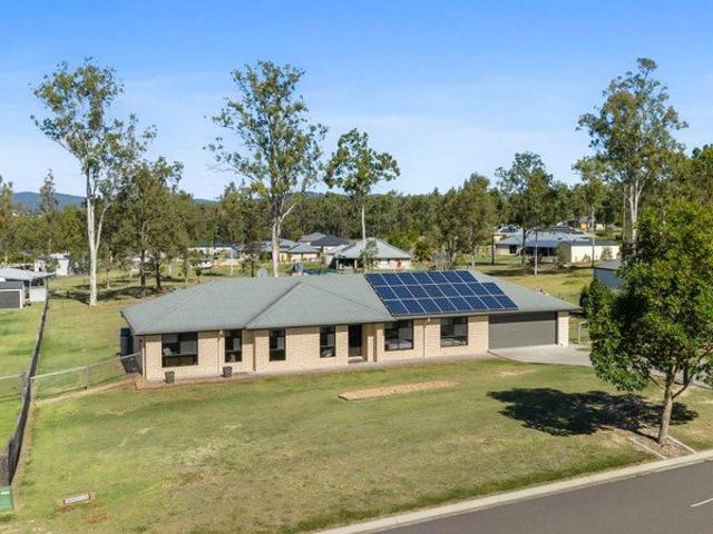 Sellers Looking To Retire Modern Family Living in Prestigious Fairways Estate