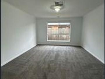 Modern Family Living in Prime Yarrawonga Location
