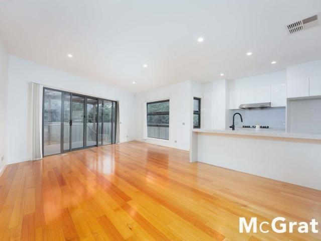 Modern Family Living in Prime Box Hill South