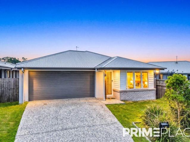 Modern Family Living in Prime Location