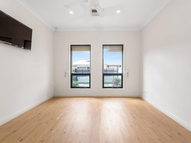 Modern Family Living in Prime Location