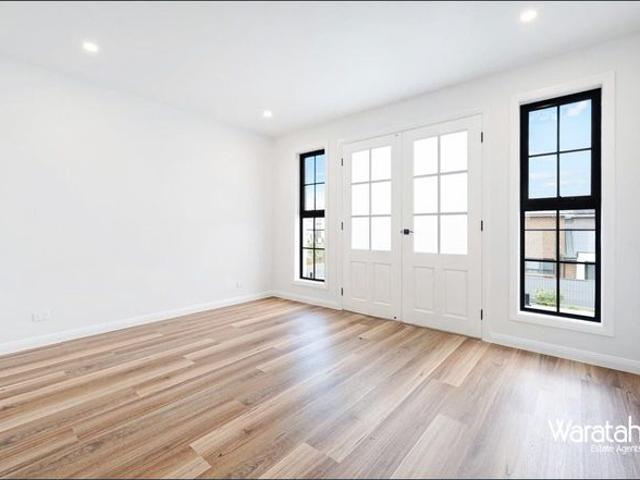 Modern Family Living in Prime Marsden Park Location!