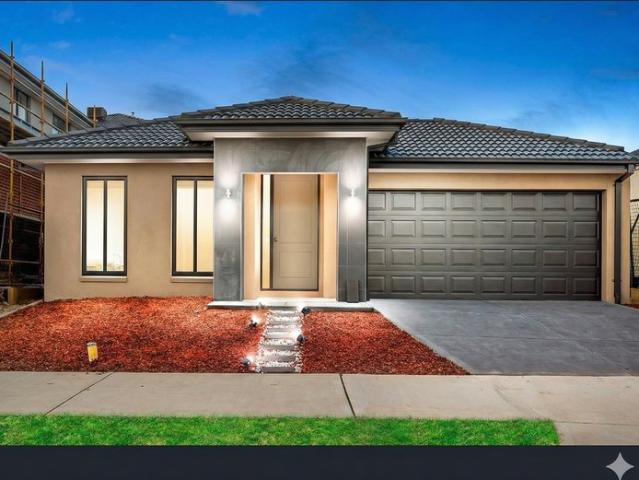 Modern Family Living in Prime Mernda Location