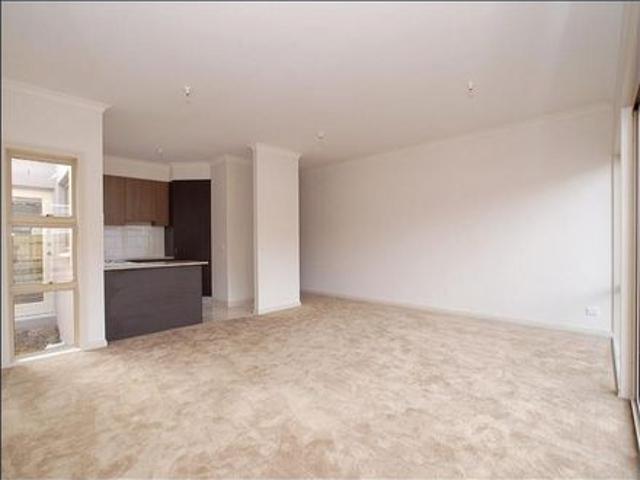 Modern family living in prime Seaford location