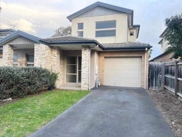 Modern family living in prime Seaford location