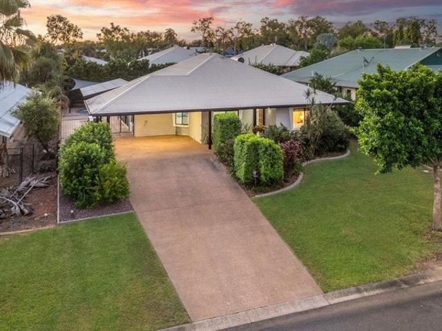 Family Entertainer Close to Amenities