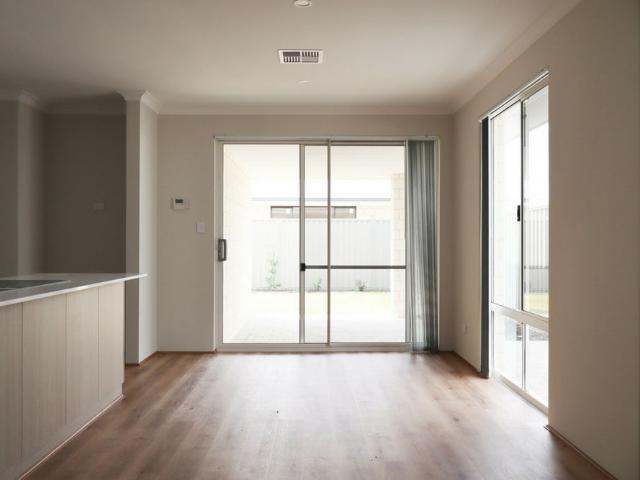 Modern Family Living in Sought After South Yunderup