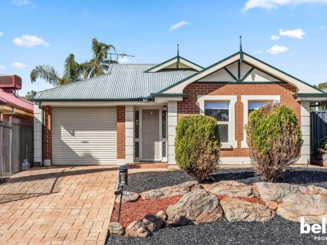 Modern Family Living in Sought After Salisbury Heights