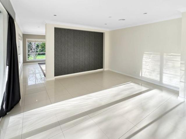 Modern Family Living in Sought After Wentworth Estate