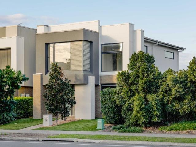 Modern Family Living Just Moments from Capestone Lake