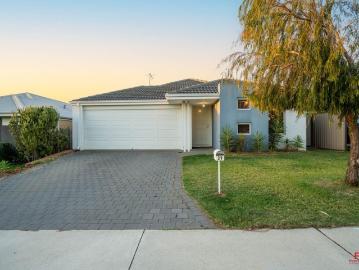 Modern Family Living | Lifestyle Opportunity in a Peaceful Community 39 Peavey Road, Whitby WA 6123