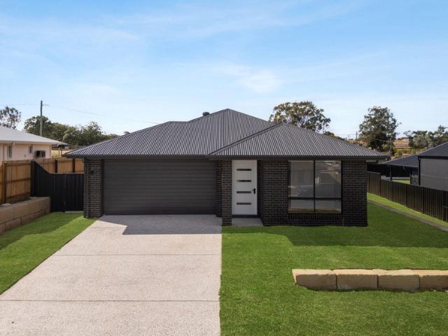 Modern Family Living on a Spacious Block
